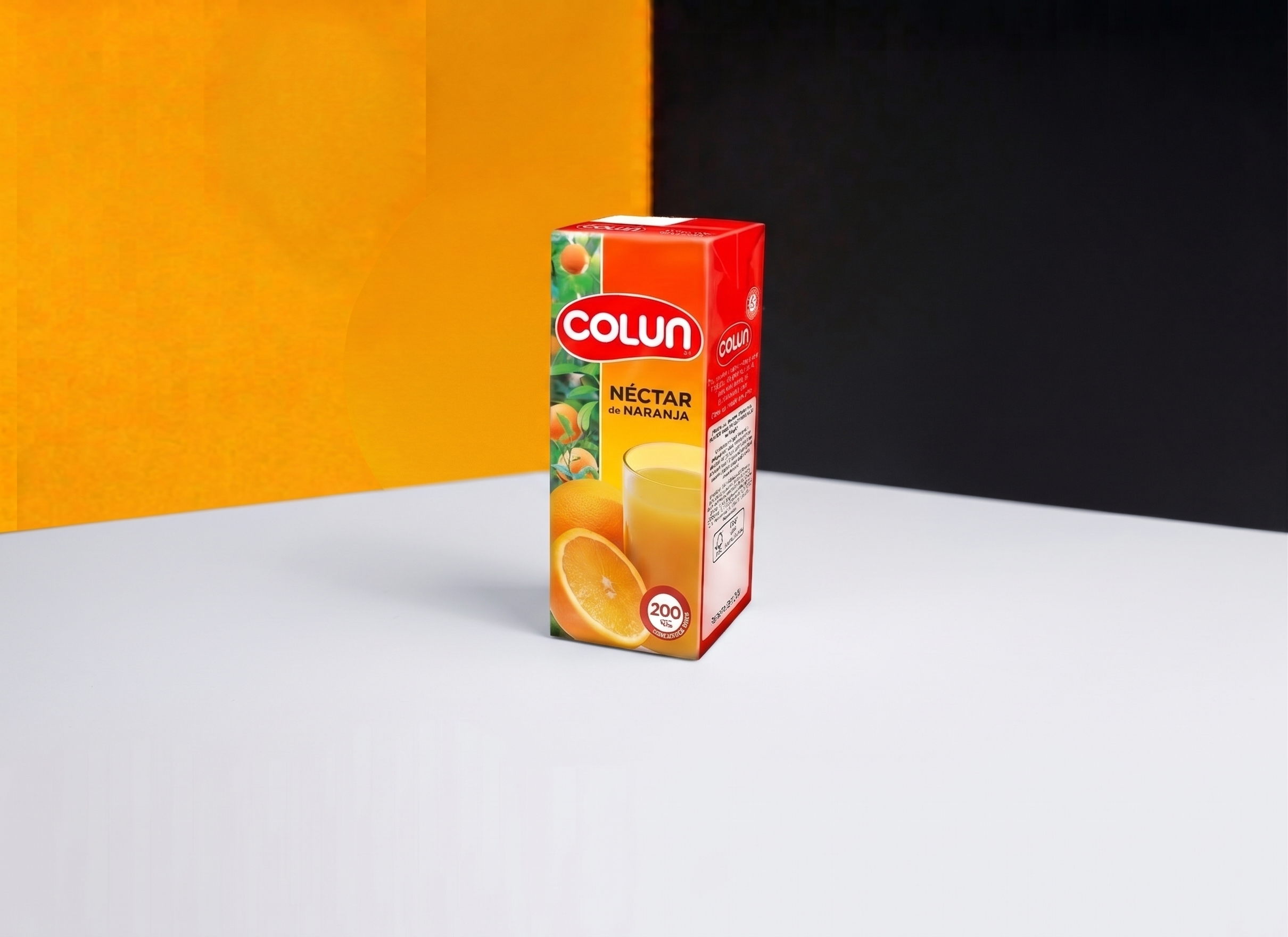 JUGO EN CAJA (chica)